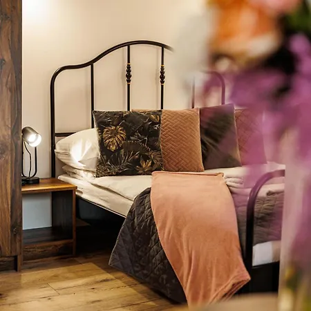 Marta - Pokoje, Apartamenty,