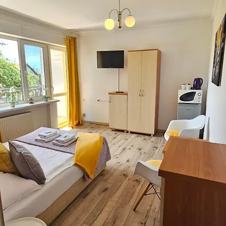 Marta - Pokoje, Apartamenty,
